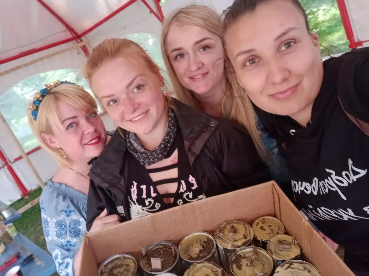 Volunteers in Poltava organized a workshop for making trench candles