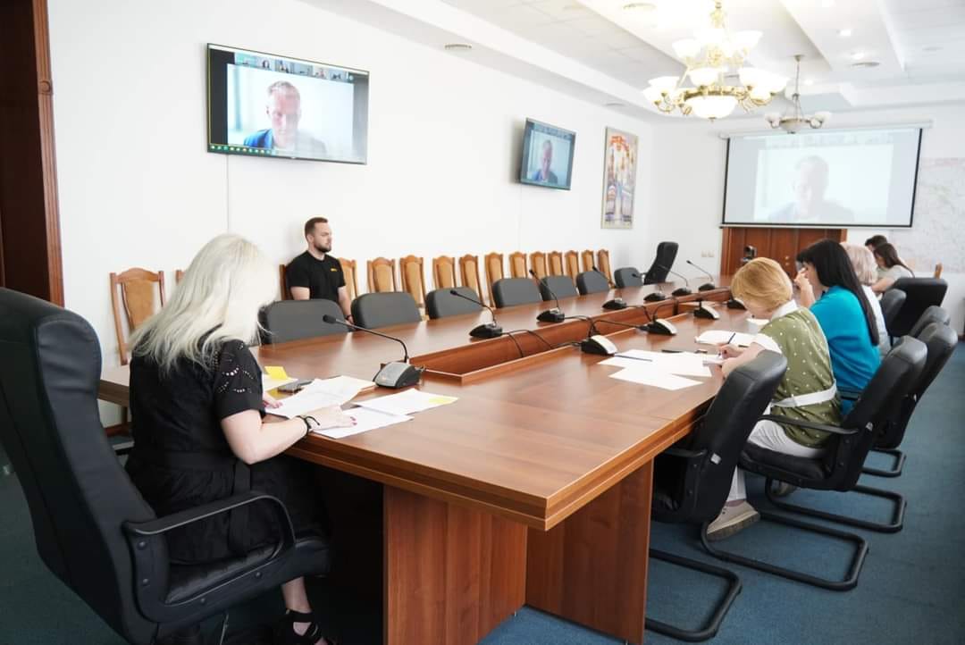 Центр діятиме як консультативно-дорадчий орган при Вінницькій обласній військовій адміністрації.